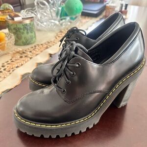 ⚠️FINAL SALE⚠️ NWOT Dr. Martens - SALOME BUTTERO Chunky Heeled Oxford Platform 7